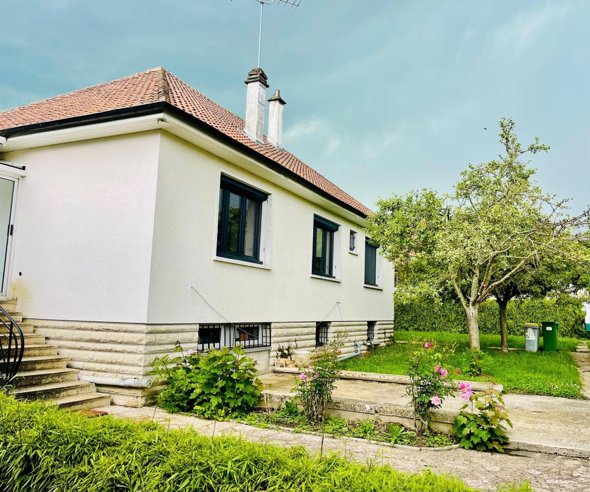 Stylish, Calm And Green Home Stay Saint-Fargeau-Ponthierry Exterior foto