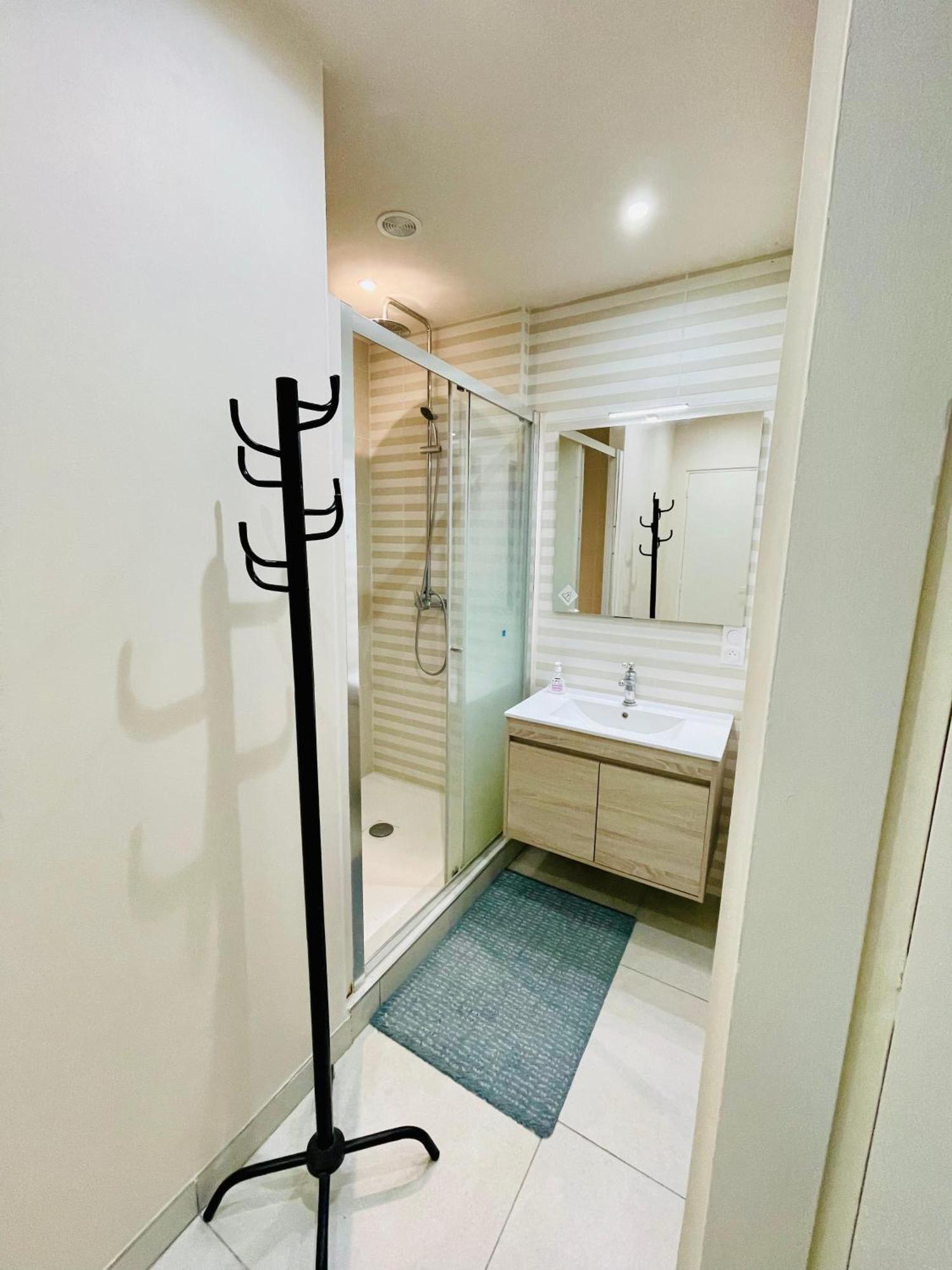 Stylish, Calm And Green Home Stay Saint-Fargeau-Ponthierry Exterior foto